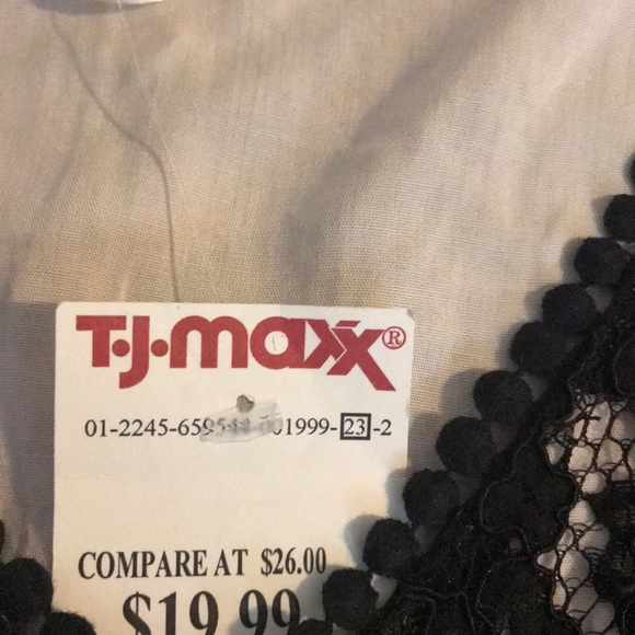 Blouse - Picture 2 of 2